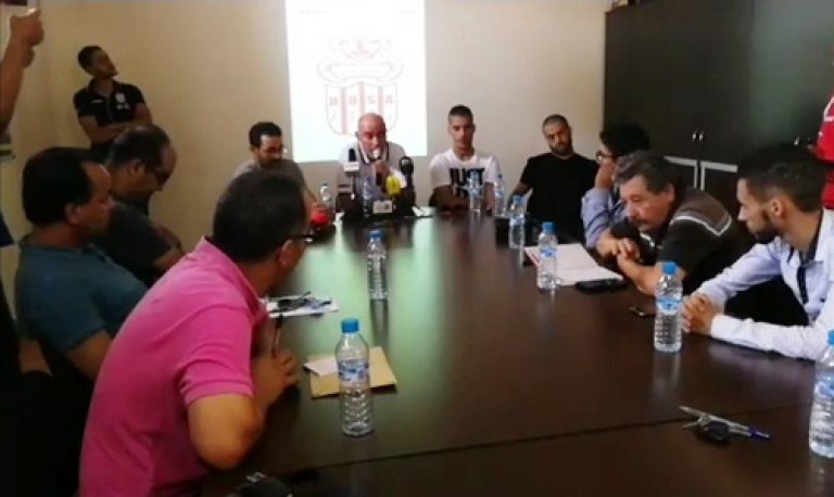 أبرز لحظات المؤتمر الصحفي لمدرب حسنية أكادير گاموندي قبل مباراته ضد أ. خريبگة”