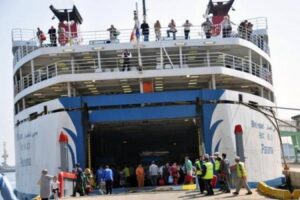 “الحريك” يجر مستخدما و رجل أمن خاص إلى الإعتقال، و القضية تفجر فضيحة شبكة إجرامية تنشط في مجال تنظيم الهجرة غير المشروعة.