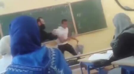 صادم باشتوكة أيت باها:تلميذ يعتدي على أستاذ ويسحله وسط ممرات المؤسسة