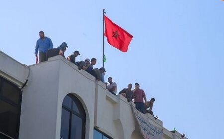 معطيات جديدة في وفاة “ضرير” سقط من فوق سطح وزارة الحقاوي، والأخيرة تخرج عن صمتها وتدلي بروايتها في القضية