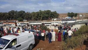 مستجدات رحلة الموت:مشاهد دموية صادمة، و مواطنون ينتشلون جثث  الضحايا، و الاستعانة بالطائرات لانقاد المصابين، وهذه حصيلة الفاجعة: