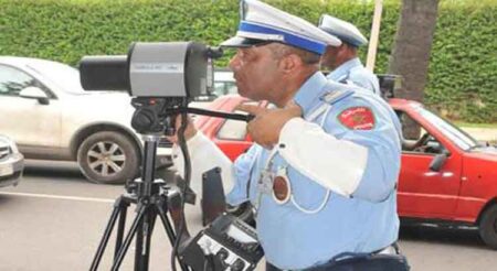 هام للسائقين.. رادارات ذكية في الطرقات لرصد مخالفات “قف” ومنع التجاوز هام للسائقين.. رادارات ذكية في الطرقات لرصد مخالفات “قف” ومنع التجاوز