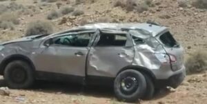 بالصور:سيارة تنقلب بشكل مروع بأكادير في حادث غريب