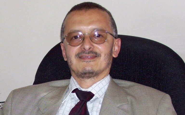 الرد الشرعي على المارق الشرعي – بقلم أحمد الشقيري الديني.