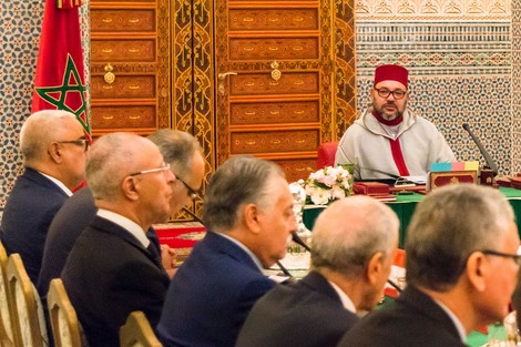مجلس وزاري برئاسة الملك ينتهي بالمصادقة على عدد النصوص القانونية، و تعيين عدد من المسؤولين البارزين.