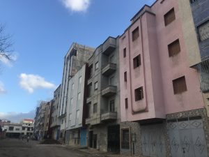أكادير : أعضاء مكتب ودادية سكنية يكشفون حقائق عن اعتقال رئيسهم، ويؤكدون أن ممتلكات الودادية بلغت 8 مليارات