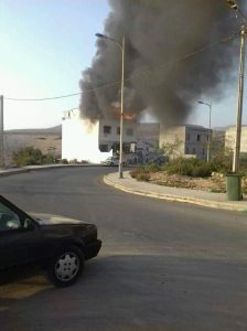 أكادير: حريق مهول بمأوى سياحي يثير النشطاء ويعري واقعا من الفوضى عنوانه الخمور والدعارة