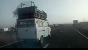 فيديو: اختناق مروري كبير، ضحاياه قادمون إلى أكادير تحت لهيب الحرارة المفرطة 5 a 41
