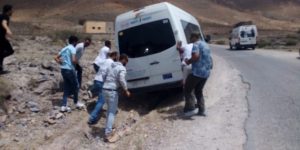 نجاة 15 مراسلا صحفيا من أكادير خلال رحلة صيف شديدة. 8 a 63