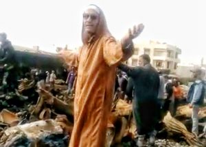 الوجه الآخر لحريق سوق سيدي يوسف بأكادير: السرقة الموصوفة مقابل صيحات الاستنكار و الإدانة. (+فيديو) 4 a 8