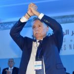 تلميذ يحرق نفسه داخل الفصل الدراسي ويصيب أستاذته بحروق بليغة