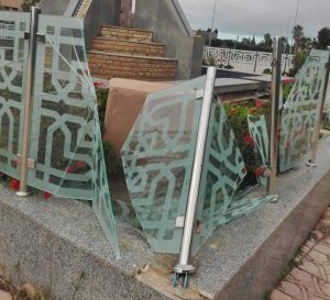 تارودانت: هجوم هستيري بالسلاح الأبيض بطله موظف، و الحادث يخلف خسائر فادحة، و تعطيل العمل بمصلحة بالبلدية. 9 a 104