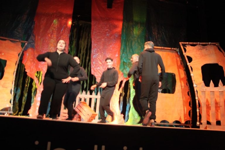 ” رحلة الأصدقاء” تقص الدورة الأولى من المهرجان الوطني لمسرح الكراكيز بأيت ملول .