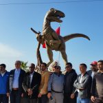 سيدة تتعرى كما خلقها الله بقلب مدينة تيزنيت، و فاعلون يطالبون الجهات الوصية بالتدخل العاجل.