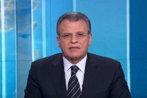 الإعلامي البارز بقناة “الجزيرة” يكشف عن تعرضه للتهديد والابتزاز بنشر صور “جنسية مفبركة”.