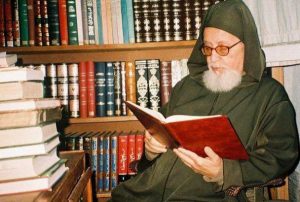 المملكة المغربية تفقد أحد علمائها الأجلاء.