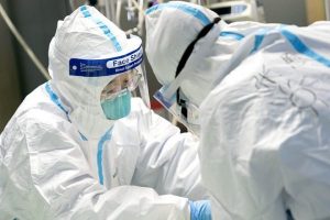 منظمة الصحة تحذر وتقدم مجموعة من التعليمات للمطعمين ضد كورونا. 2 منظمة الصحة العالمية