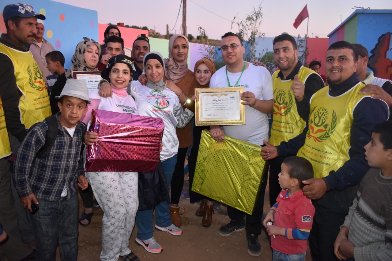 جمعية سند الأجيال أكادير تدخل الفرحة على أهالي دوار بيفخشو بجبال ايموزار بقافلة الخير التاسعة (+صور)