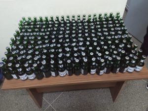 أكادير : حجز ما يناهز 7000 قنينة خمر منتهية الصلاحية خلال عملية مداهمة مفاجئة لفندق معروف.