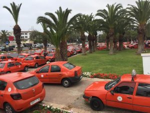 مهنيو سيارات الأجرة الصغيرة 3
