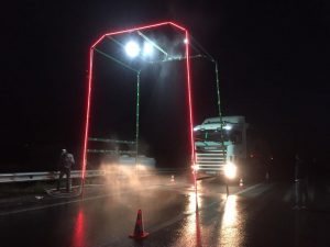بالصور والفيديو: إنشاء محطة لتعقيم وسائل النقل بالطريق الرابطة بين تارودانت وأكادير 5 92672257 10158064736995011 3895228414814060544 o