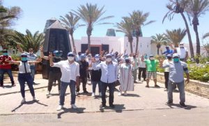 أكادير : مصير عمال أكبر مؤسسة فندقية في كف عفريت: الإحتجاجات تتواصل، و الجهات الوصية مطالبة بحسم الملف.