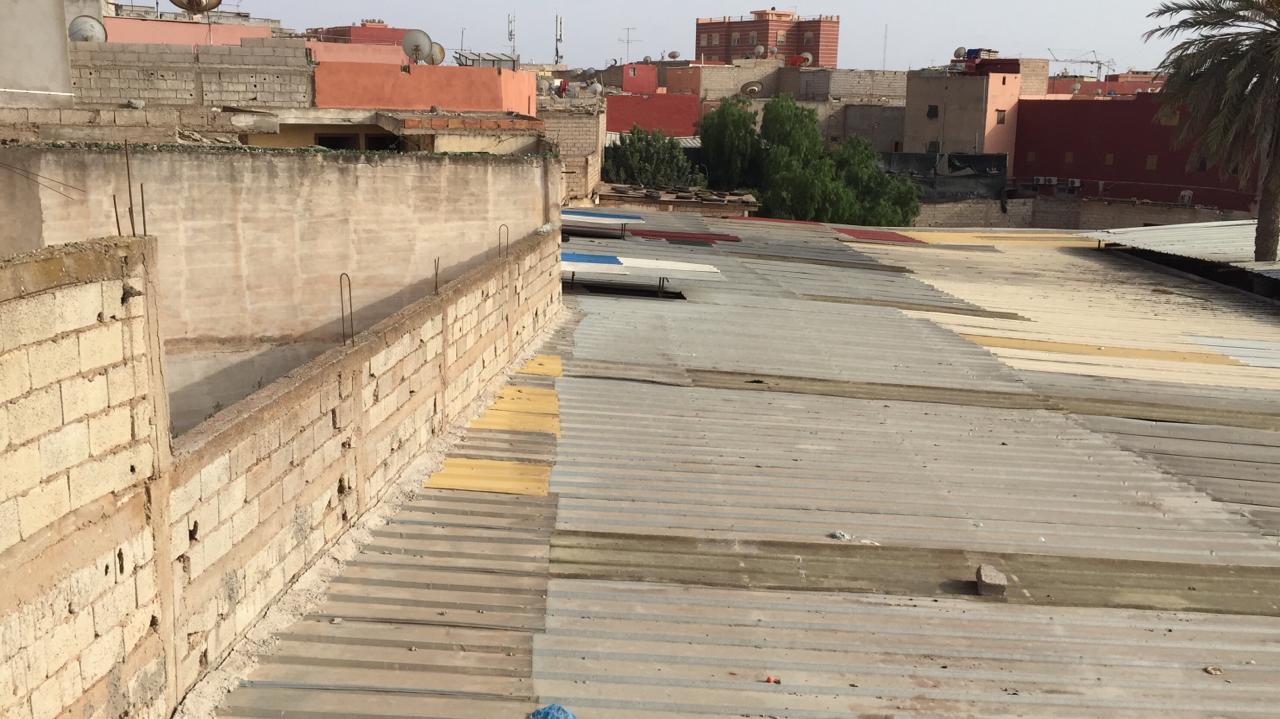 إنزكان : شكاية متضررين تنتظر التجاوب المطلوب من المسؤولين وسط السخط العارم من الوضع.