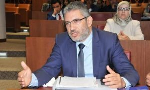 عاجل :سلطات تيكيوين تقتحم مشروع "أخليج" التابع للنائب البرلماني رمضان بوعشرة وتحجز مجموعة من الآليات . 9 تيكيوين