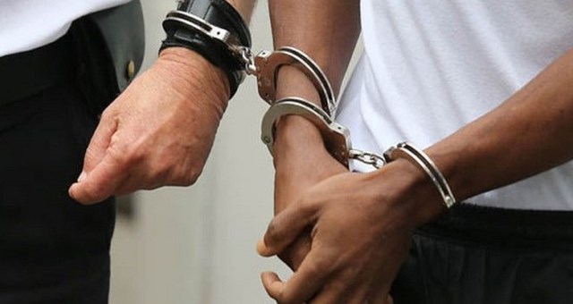 أكادير : توقيف شخصين لهما علاقة بشبكة للتهريب الدولي للمخدرات، يكشف عن مفاجأة كبيرة.