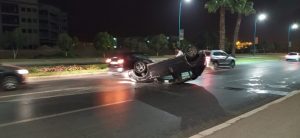 أكادير  : حادثة سير خطيرة إثر اصطدام قوى بين “كاط كاط”، و دراجة نارية كبيرة تنتهي في المستعجلات (+صور)