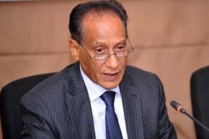 غضبة سجين بأيت ملول خلال زيارة المندوب العام لإدارة السجون، تنتهي بتوقيف موظف. 7 المندوب العام لإدارة السجون
