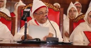 مصطفى فارس يقرر إعفاء ضعاف المناعة والنساء الحوامل من حضور الجلسات بسبب كوفيد-19 1 مصطفى فارس