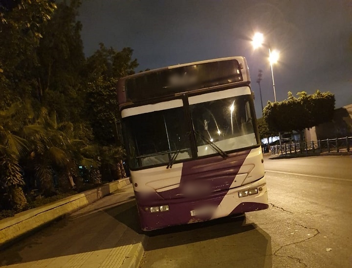 حافلة الموت بشارع مولاي عبد الله بانزكان ومطالب بتدخل المصالح الامنية قبل فوات الاوان