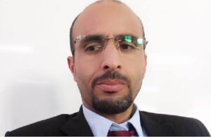 سابقة: أستاذ جامعي يختار "الفايسبوك" لتقديم المحاضرات لطلبته بعد منعه من إلقاء الدروس النظرية في جميع المسالك. 2 أستاذ جامعي