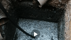 ساكنة زنقة وليلي بحي الكرسي بأولادتايمة تعيش وسط مخلفات الصرف الصحي, والمسؤولين خارج التغطية