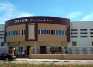 صانع الأسنان