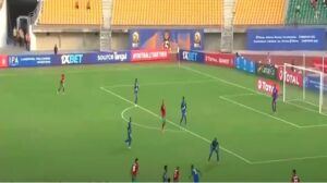 المنتخب المغربي يفشل في تجاوز نظيره الرواندي في منافسات بطولة إفريقيا للاعبين المحليين. +فيديو 1 المحليين
