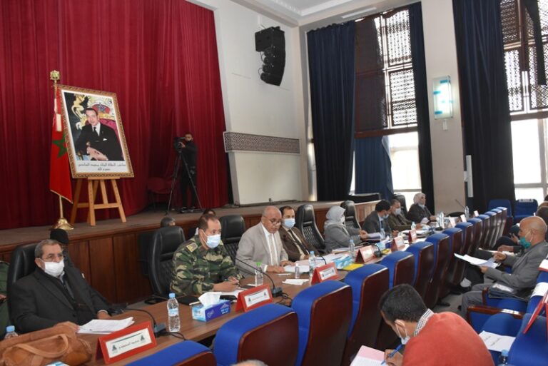 المجلس الجماعي لأكادير يصادق على إحداث شركة للتنمية المحلية، و تغيير أسماء عدد من المرافق الجماعية.