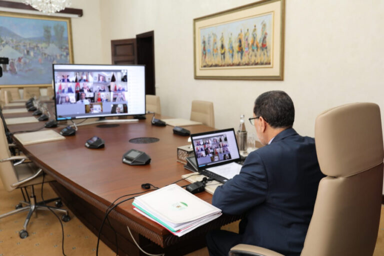 اليوم تحسم الحكومة في قرار يؤرق بال المغاربة.