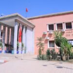 بعض أحاديث الباطن الظاهر في السياسة ، تخصصها التعطيل والهدم ..