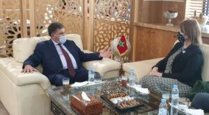 أكادير : رئيس جهة سوس ماسة يناقش حالة تقدم مشروع REFAM مع سفيرة كندا، و يتباحث سبل تعزيز التعاون بين الطرفين. 5 أكادير