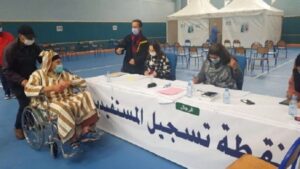 حصيلة الوضع الوبائي لفيروس كورونا بالمغرب ليومه الأحد توقع على تراجع ملحوظ... التفاصيل الكاملة بالأرقام. 11 التلقيح