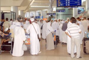 الحجّاج المغاربة يستفيدون من ميزة مبادرة “طريق مكة”. 6 مناسك العمرة