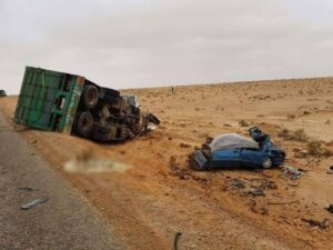 سيدي إفني : اصطدام شاحنة وسيارة أجرة يخلف قتيلين وخمسة مصابين. 11 601811c89cce4