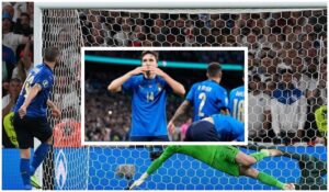 إيطاليا