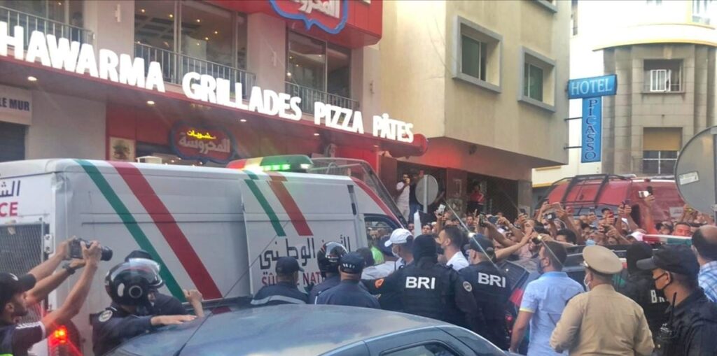 التفاصيل الكاملة للهجوم المسلح الذي أودى بحياة يهودي مغربي داخل مطعمه وسط المدينة