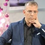 حزب سياسي مشارك في الحكومة يطالب بفتح المطارات والحدود.