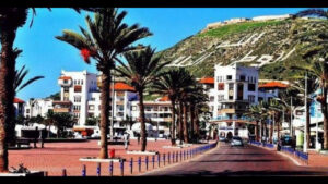 أكادير : تدهور الوضع الوبائي يعمق أزمة مهنيي القطاع السياحي