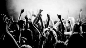 مداهمة حفل على إيقاع موسيقي شعبية ضواحي أكادير.