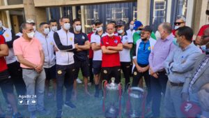ملتقى ايزوران نوكادير متخوف من انسحاب نادي رجاء أكادير لكرة اليد من كأس أفريقيا رغم فوزه بالبطولة و كأس العرش. 5 رجاء أكادير